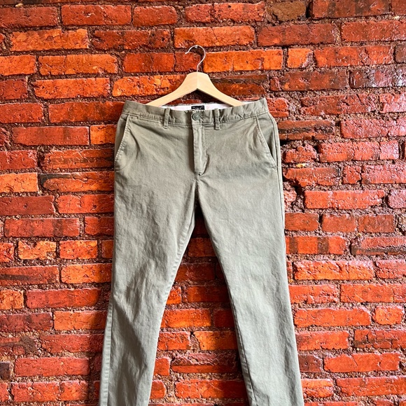 J. Crew Other - J. Crew - Men's Skinny Chinos